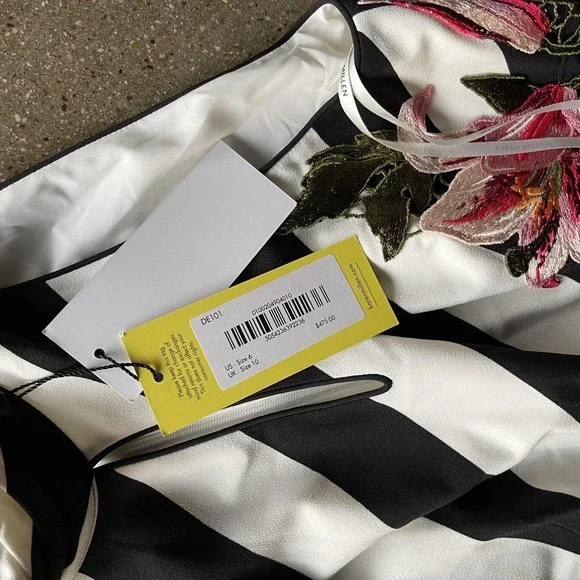 Karen Millen Dress Womens US 6 Black White Stripe Floral Embroidered Halter Midi